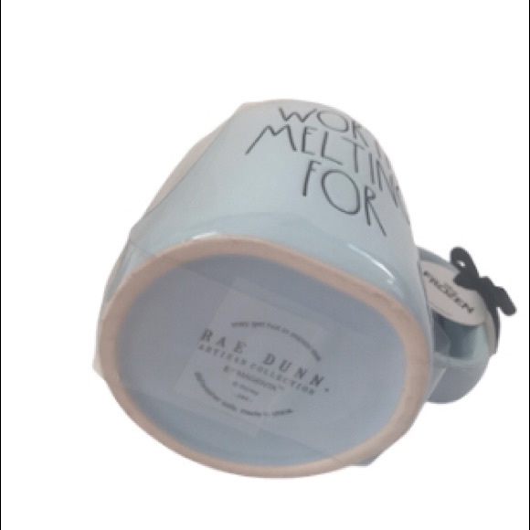 ❄️🆕 New Rae Dunn Olaf Worth Melting For Mug with Topper - Picture 7 of 7